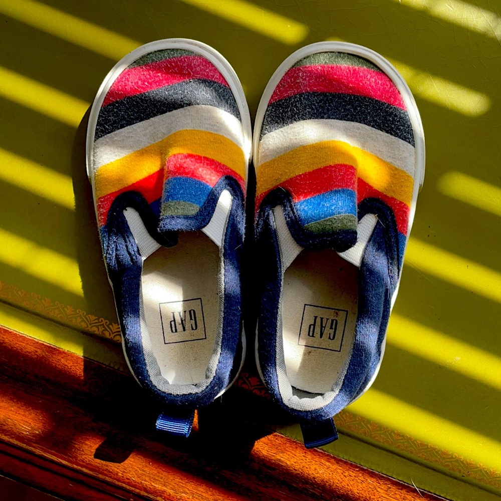 Gap shoes